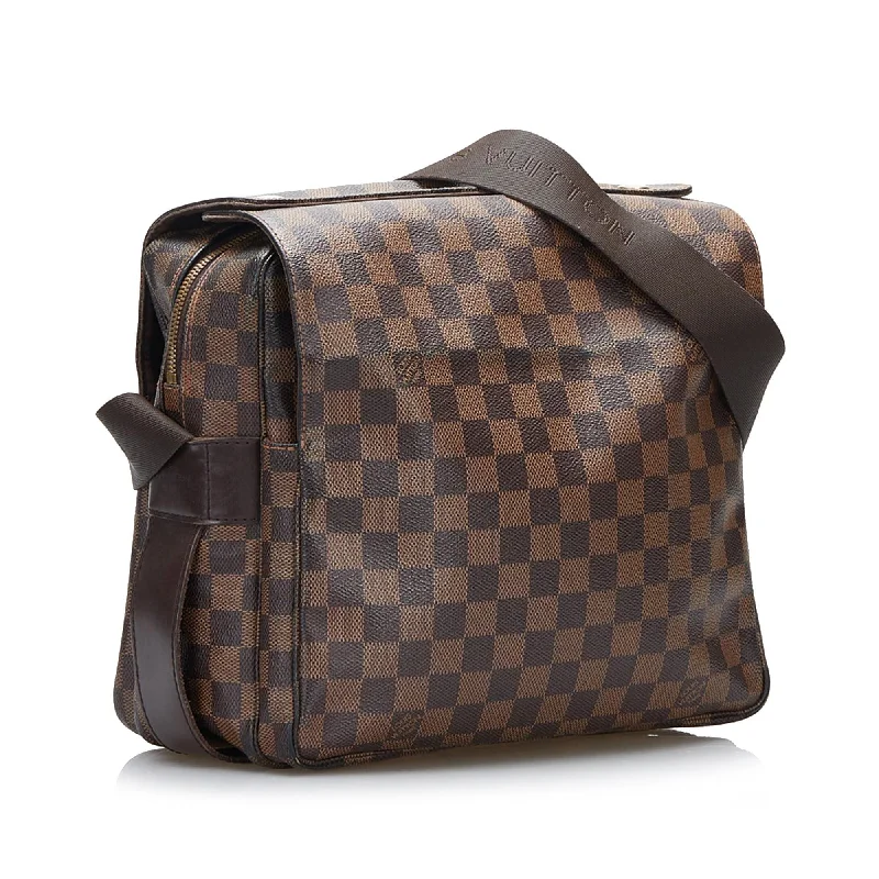 Louis Vuitton tote bags with a spacious interior and multiple pocketsLouis Vuitton Damier Ebene Naviglio (eLgl1o)