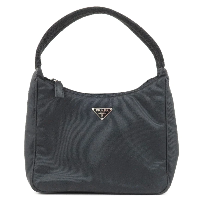 Ladies Prada shoulder bags with a wide - width strap for enhanced comfortPRADA Nylon Hand Bag Shoulder Bag Pouch Black Nero MV519