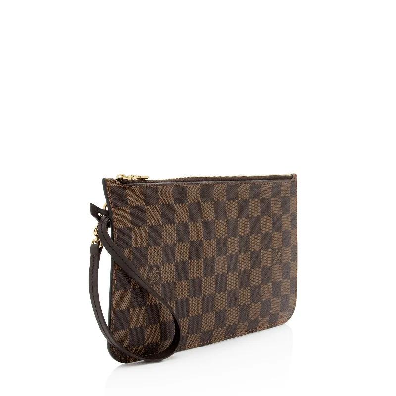 Louis Vuitton Twist bags with a crystal - embellished LV - turnlockLouis Vuitton Damier Ebene Neverfull GM Pochette (BahZMt)