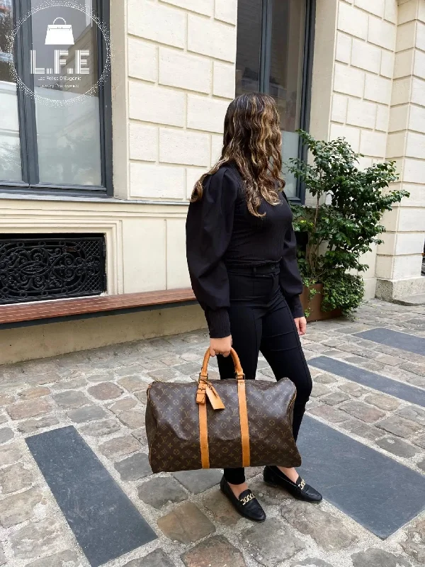 Louis Vuitton tote bags with a printed LV logo on the front for brand visibilityLouis Vuitton - Sac Keepall 50