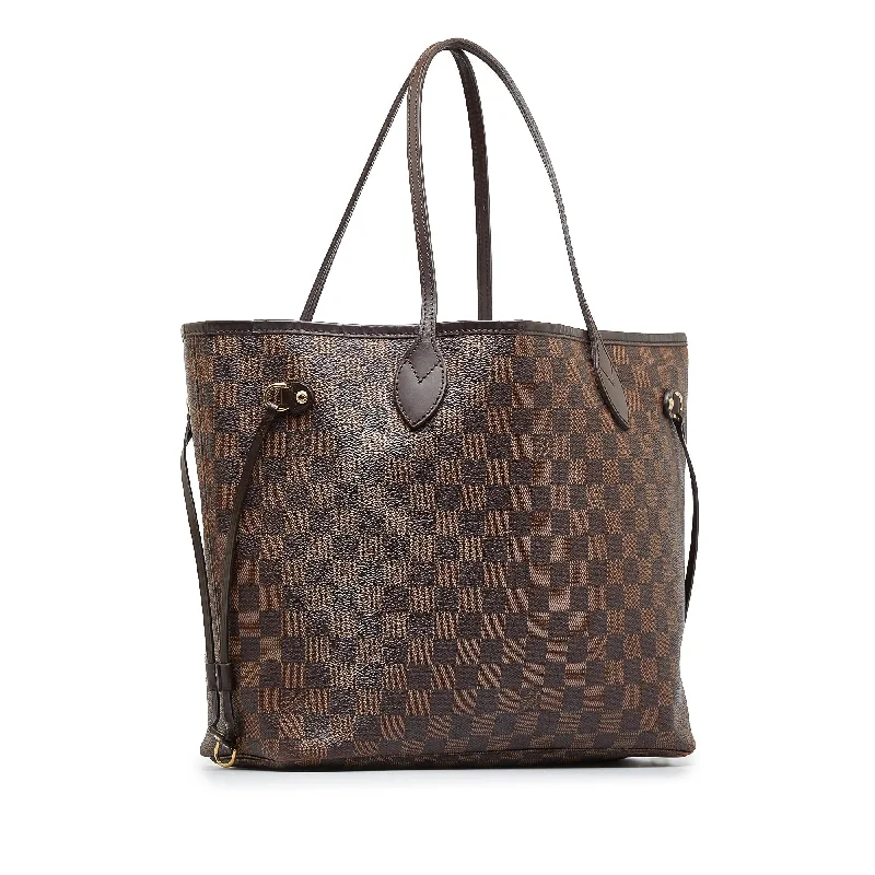 Louis Vuitton Twist bags with a crystal - embellished LV - turnlockLouis Vuitton Damier Ebene Neverfull MM (7lWfWc)