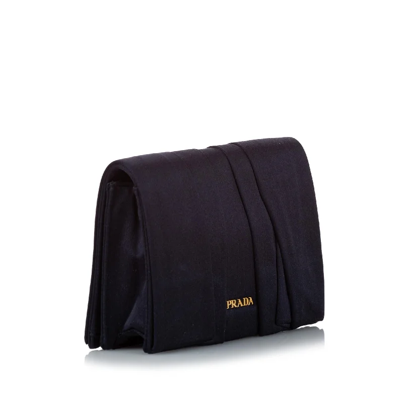 Prada handbags with a patent - leather finish for a shiny and sophisticated appearancePrada Pleated Satin Clutch Bag 31019