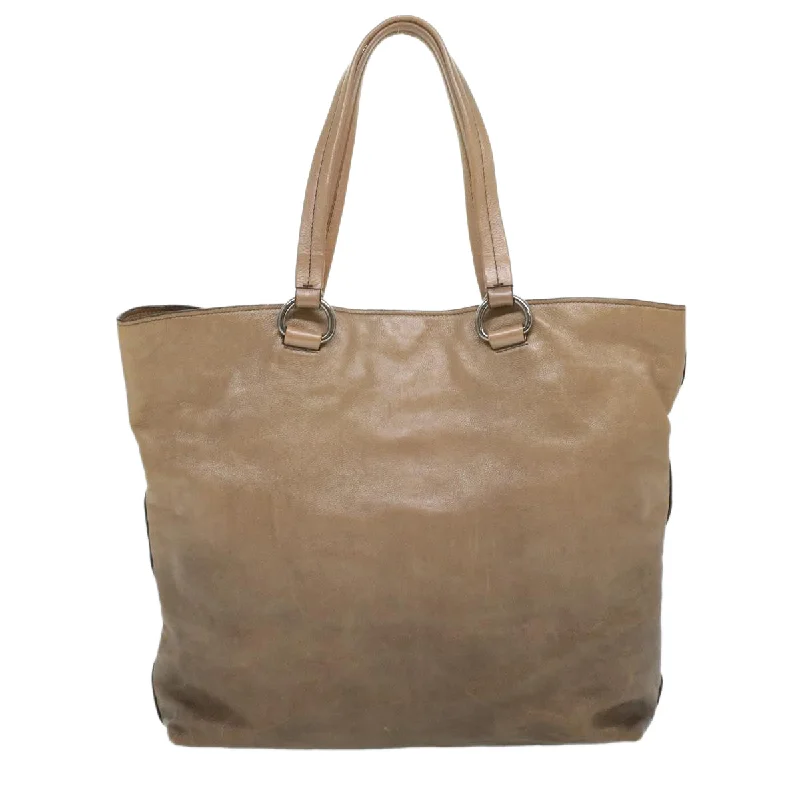 Prada tote bags with a water - resistant coating for outdoor activitiesPrada Tote Bag Leather Beige  ar8732