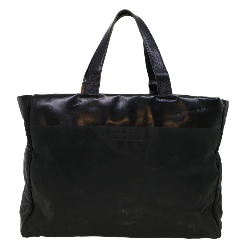 Small - sized Prada Saffiano leather bags for a compact and stylish carryPrada Tote Bag Nylon Black  ar9741