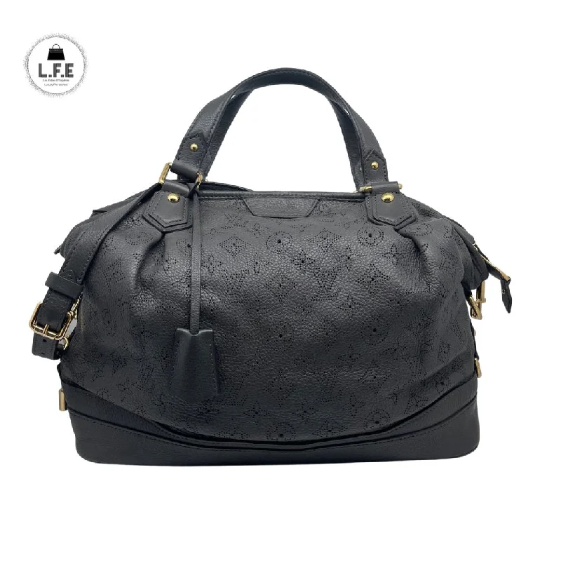 Louis Vuitton handbags with a patent - leather finish for a shiny lookLouis Vuitton - Sac Stellar GM