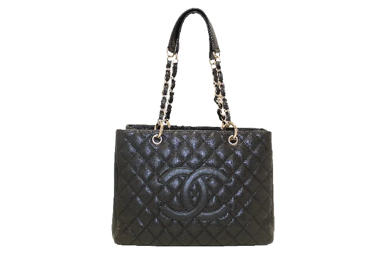 Chanel Quilted Leather Shoulder Bag for FashionistasChanel Black Quilted Caviar Leather Grand Shopper Tote Shoulder Bag