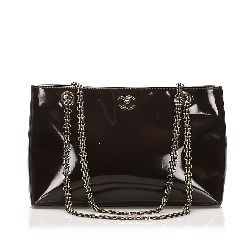 Chanel bags with exclusive seasonal designs and materialsCC Chain Patent Leather Shoulder Bag Brown