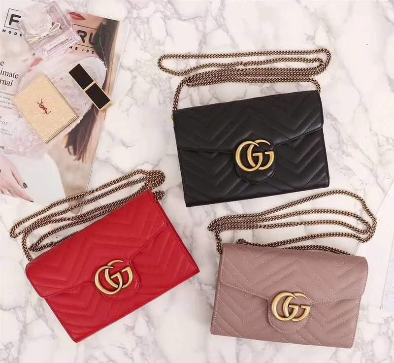 Women Gucci bags with interlocking G hardware for a classic lookBC - GUCCI BAG - 855