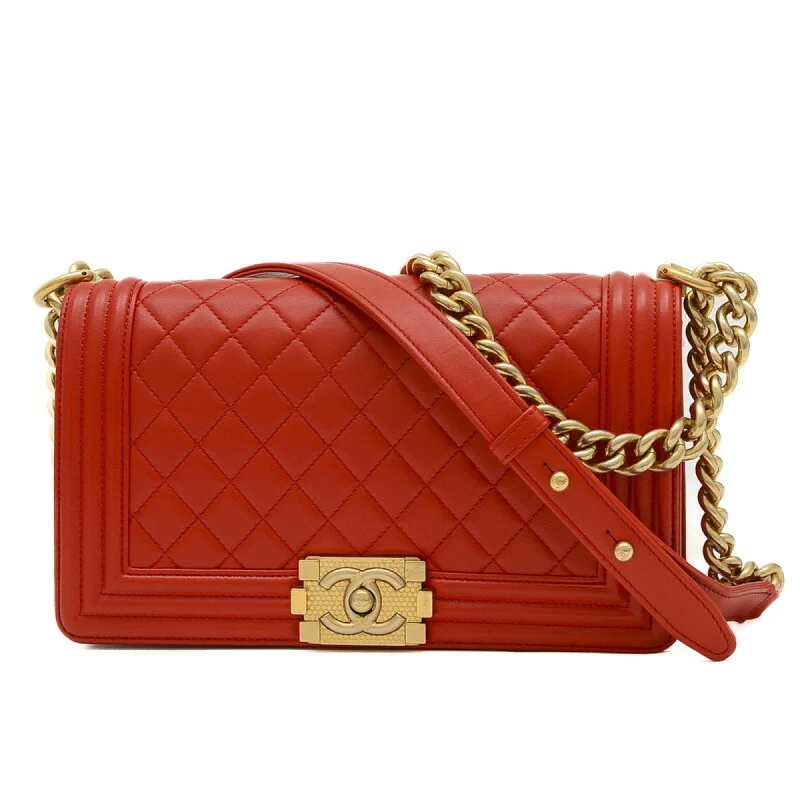 Chanel bags for a polished and professional appearanceChanel Boy Chain Shoulder Bag Lambskin Red A67086