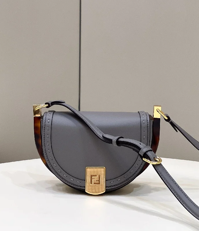 Fendi Baguette bags with a monogram - embossed leather surface for a luxurious feelFendi Luxury Bag - FED - 149