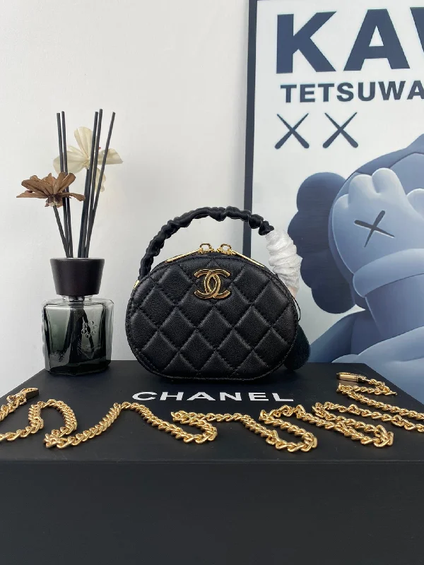 Chanel bags with iconic stitching detailsNew Bag Chanel  406