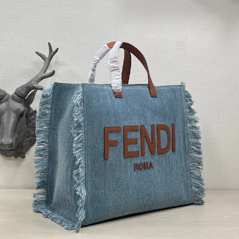 Fendi By The Way bags with a laser - cut leather detail for a modern and intricate lookFendi Luxury Bag - FED - 089