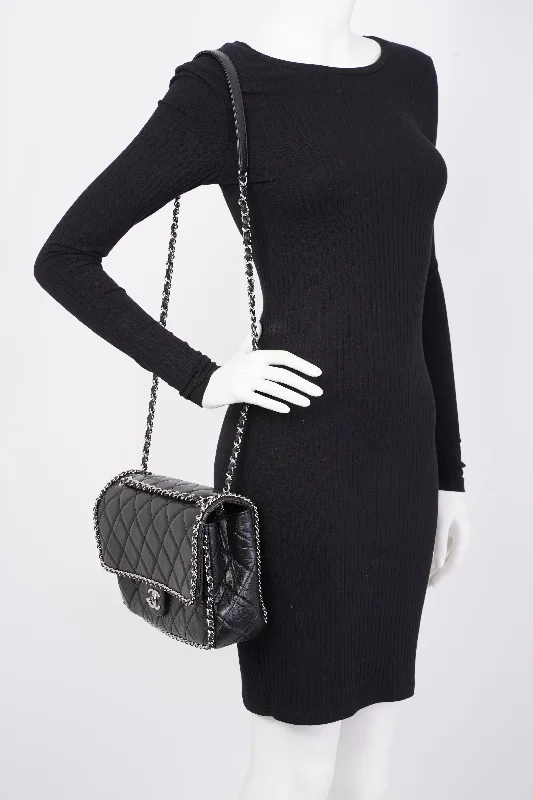 Chanel Classic Flap Bag for Evening PartyChanel Chain Around Jumbo Flap Black Leather