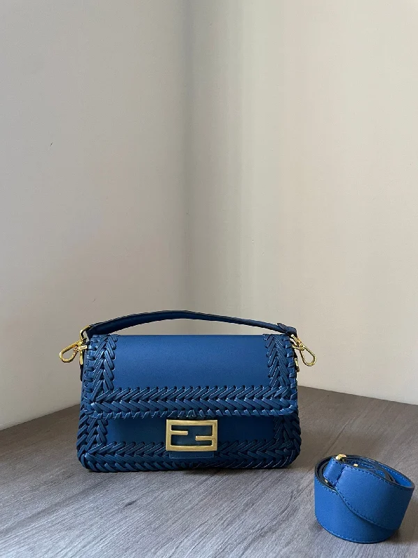 Fendi bags with a zip - top closure and a front - pocket for quick access to keys and cardsFendi Luxury Bag - FED - 132