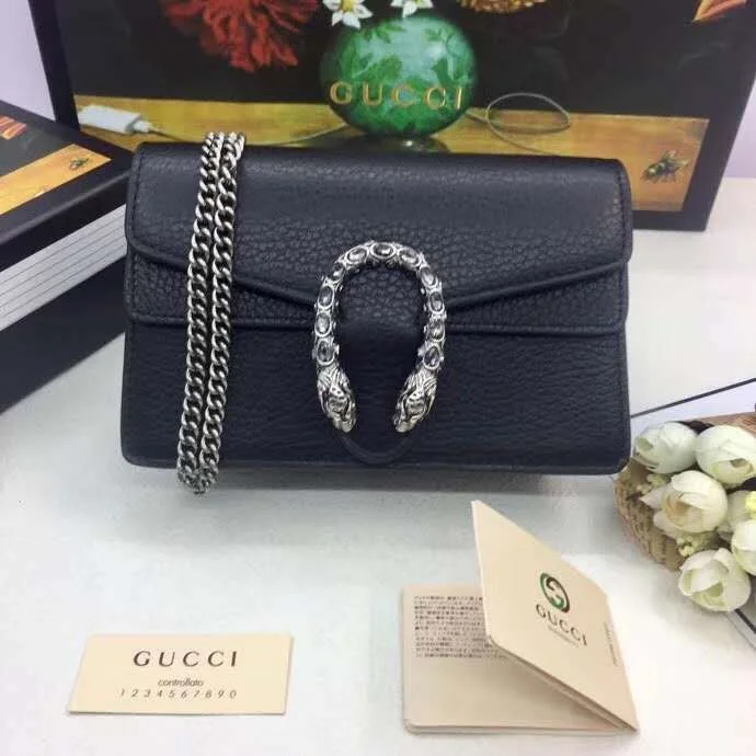 Women Gucci bags with a front - flap pocket for quick - access itemsBC - GUCCI BAG - 587