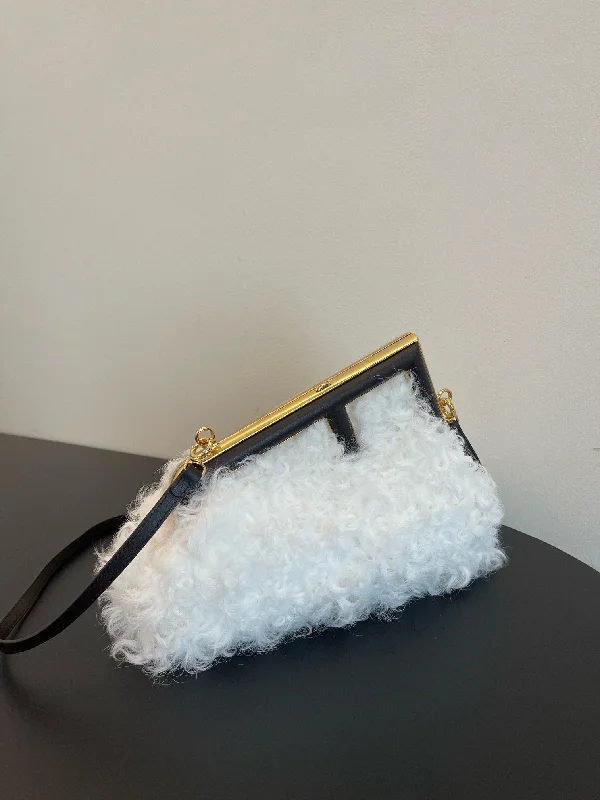 Fendi bags with a detachable sunglass holder for easy access to eyewearFendi Luxury Bag - FED - 112