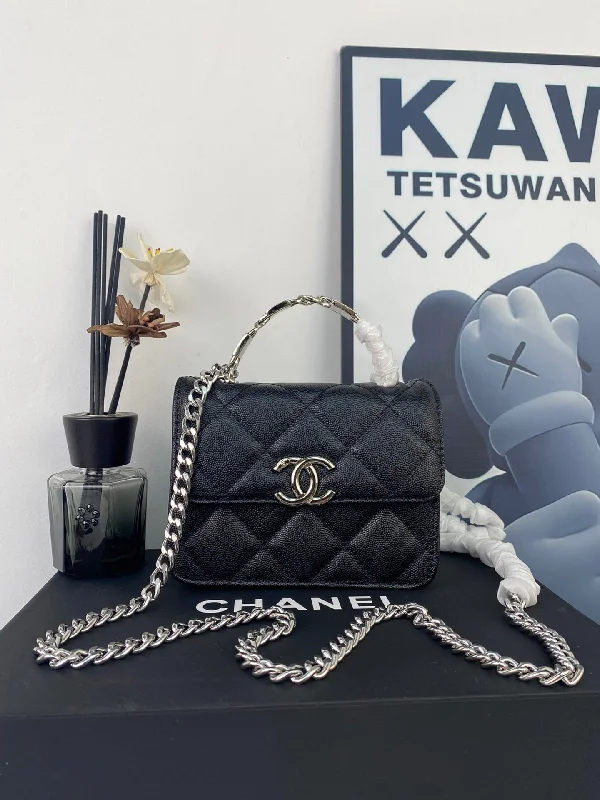 Chanel Quilted Leather Shoulder Bag for FashionistasNew Bag Chanel  413