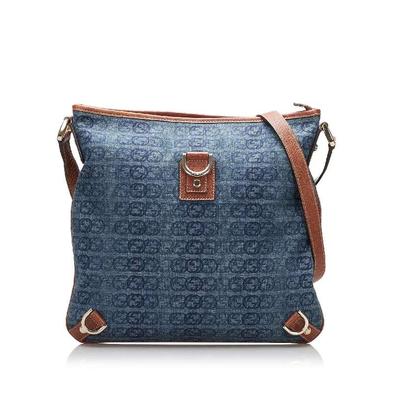 Gucci tote bags for women with a spacious interiorGucci GG Denim Abbey D-Ring Crossbody Bag