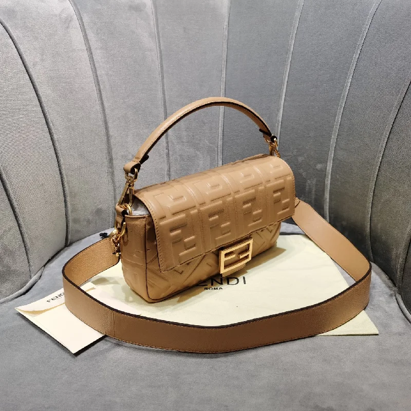 Ladies Fendi shoulder bags with a detachable scarf strap for a stylish and versatile optionFendi Luxury Bag - FED - 214