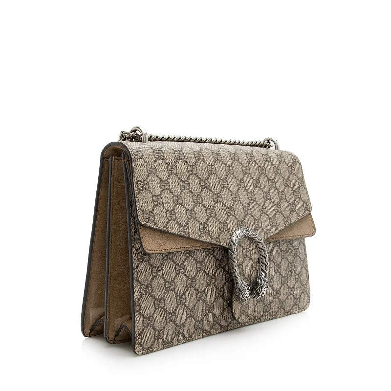 Women Gucci bags with a zip - around closure for securityGucci GG Supreme Dionysus Medium Shoulder Bag (22470)