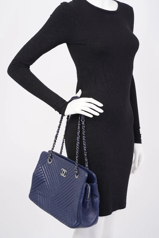 Chanel Quilted Leather Shoulder Bag for FashionistasChanel Chevron Tote Navy Lambskin Leather