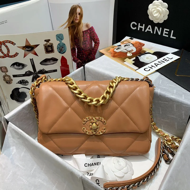 Chanel Designer Handbag with Unique DesignChanel -Bags - CHL Bags - 581