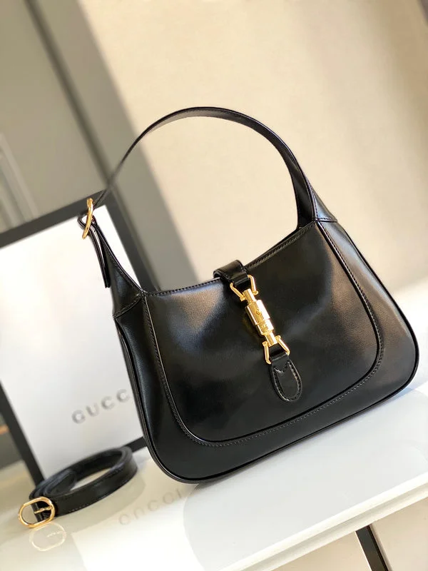 Women Gucci bags with a zippered interior pocketGucci   Luxury Bags  964