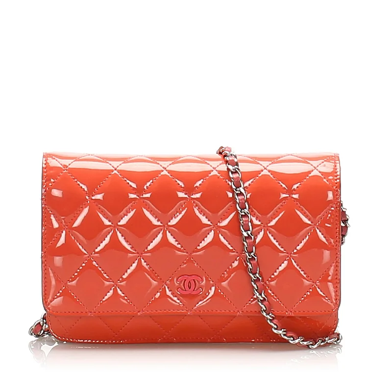 Chanel bags perfect for everyday elegCC Timeless Patent Leather Wallet on Chain Red