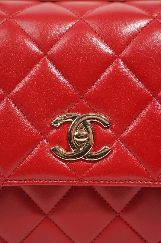 Chanel bags for women who appreciate fine craftsmanshipChanel Womens Trendy Flap Bag Red Large