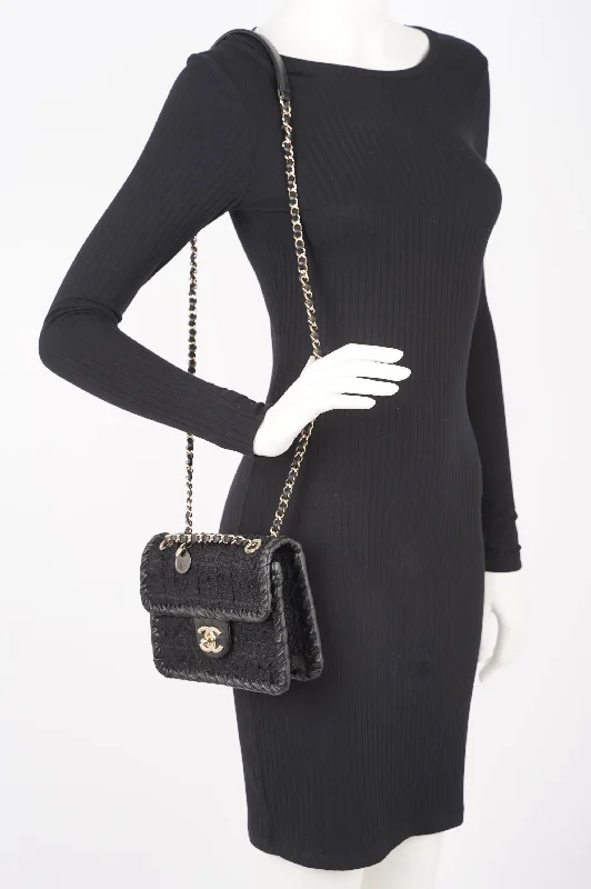 Chanel bags with modern touchesChanel Womens Flap Bag Black Tweed Mini