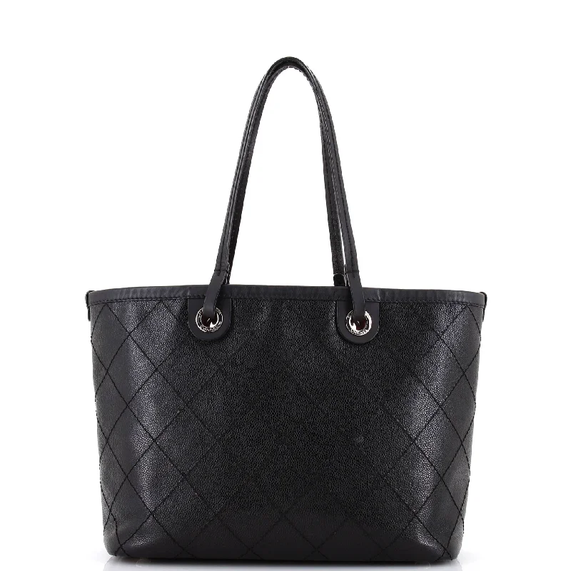 Fever Tote Quilted Caviar Medium