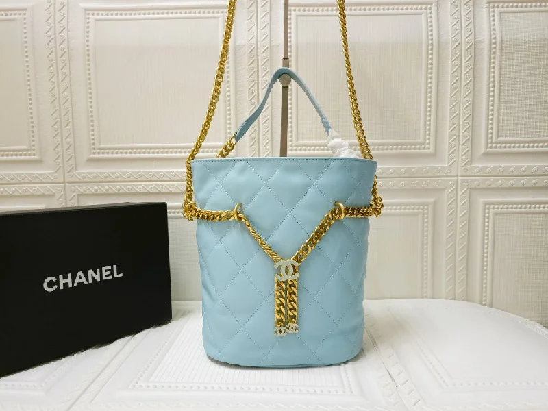 Chanel bags in luxury boutiques worldwideNew Bag Chanel  435