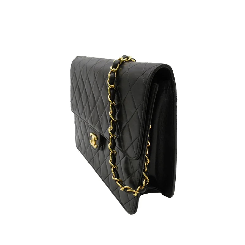 Chanel bags perfect for everyday elegCHANEL CC Quilted Lambskin Single Flap Crossbody Bag