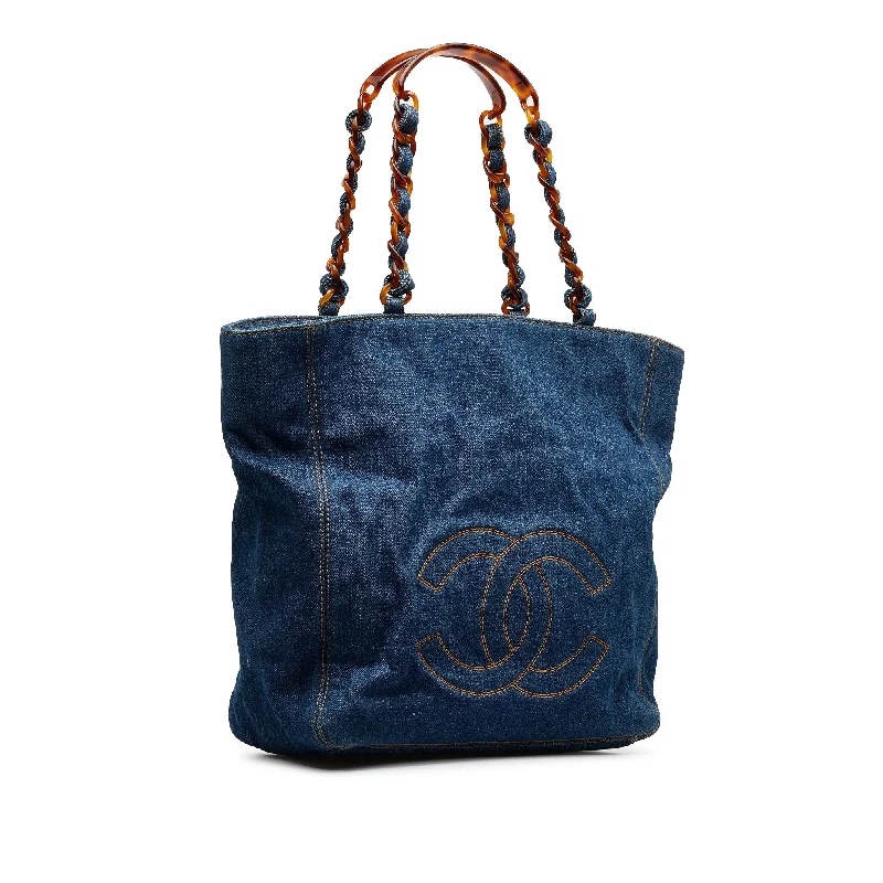 Chanel Vintage Inspired Handbag for Retro LoversCHANEL CC Denim Tote Bag