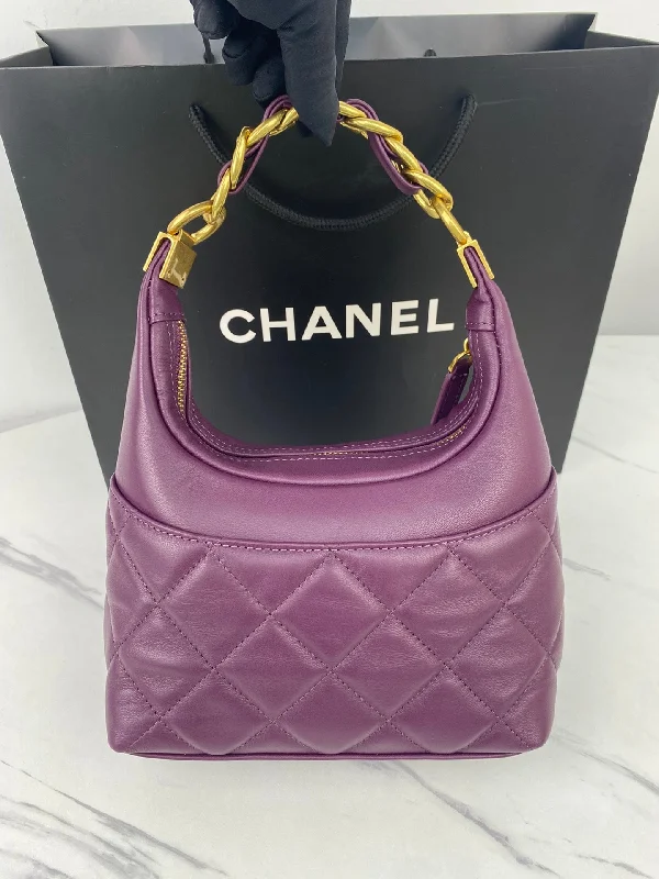 Chanel Chain Strap Handbag for Everyday UseNew Bag Chanel  428