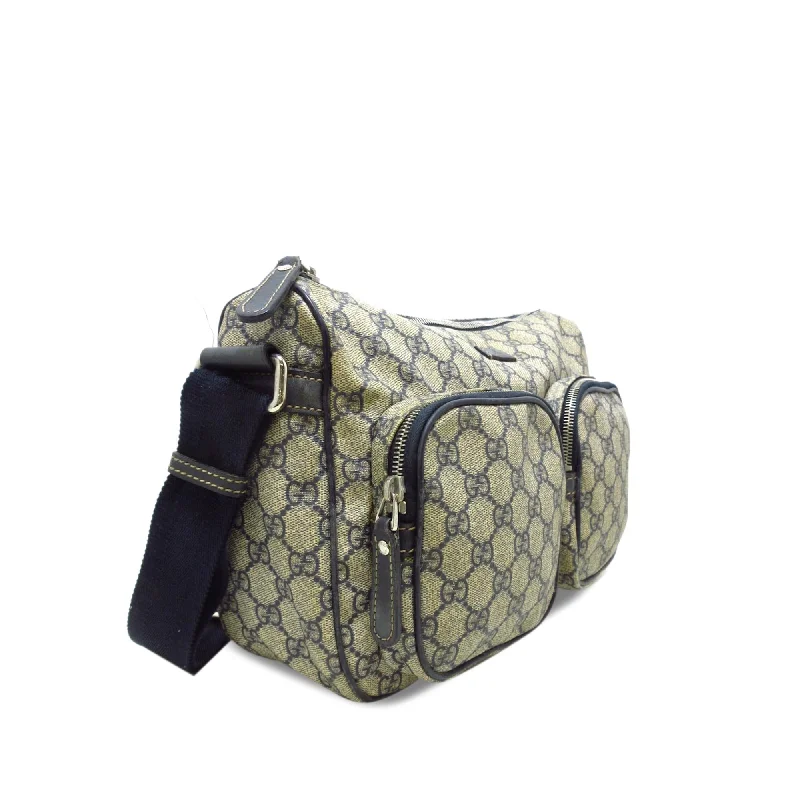 Ladies Gucci shoulder bags with a tassel decorationGucci GG Supreme Double Pocket Crossbody (0tXOCu)