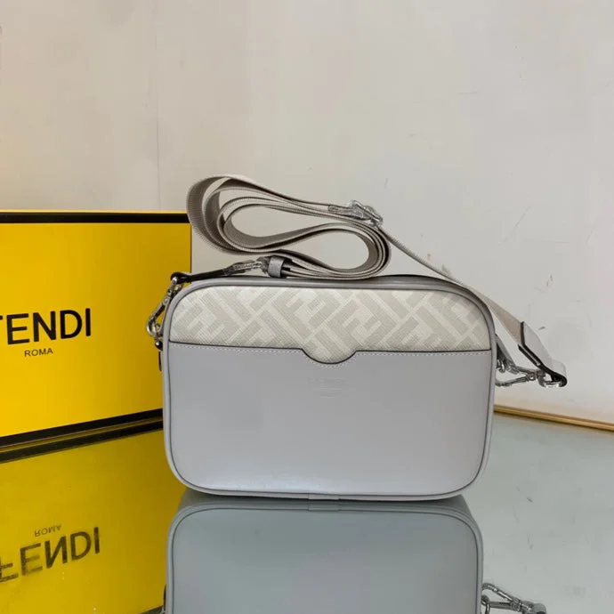 Ladies Fendi shoulder bags with a detachable phone stand for hands - free viewingFendi Luxury Bag - FED - 120