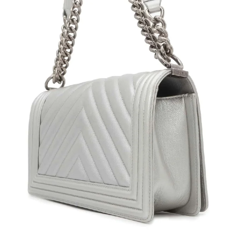 Chanel bags with classic and elegant designsCHANEL Boy Chanel Chevron ChainShoulder Bag Silver A67086 Caviar Leather Size 25