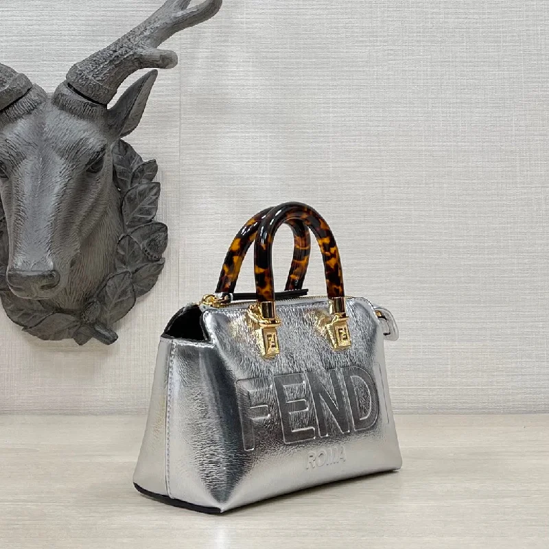 Fendi backpacks with a padded back panel for comfort during long - distance travelFendi Luxury Bag - FED - 171