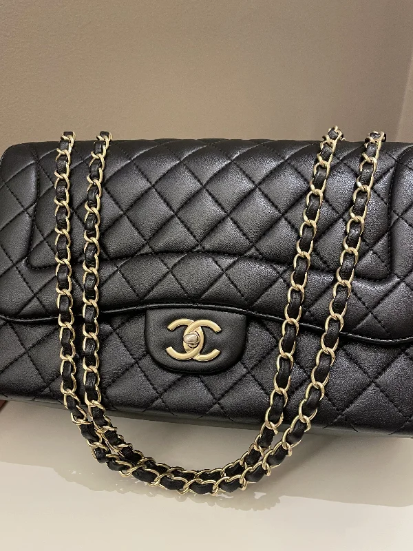 Chanel Medium Tote Bag for Office LadiesChanel Mademoiselle Single Flap Black Lambskin