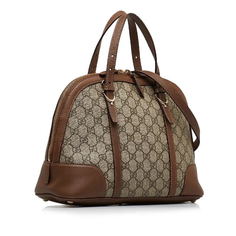 Women Gucci backpacks with a luxurious leather finishGucci GG Supreme Dome (lWvBL7)