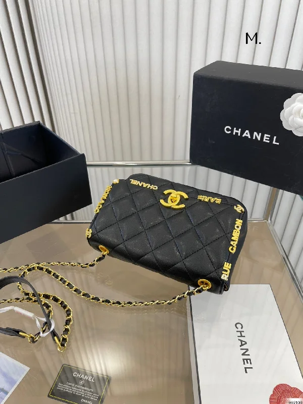 Chanel Lightweight Handbag for Daily ErrandsNew Arrival Bags Chanel  456