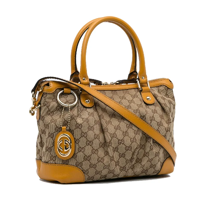 Women Gucci bags with a chain - link trim and a leather bodyGucci GG Canvas Sukey Satchel (yf9JaJ)