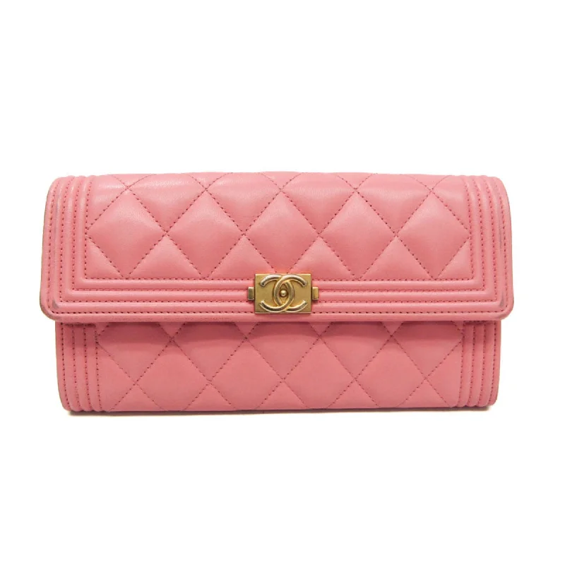 Chanel bags with intricate metal hardwareChanel Boy Chanel A80286 Women's  Lambskin Long Wallet (bi-fold) Light Pink