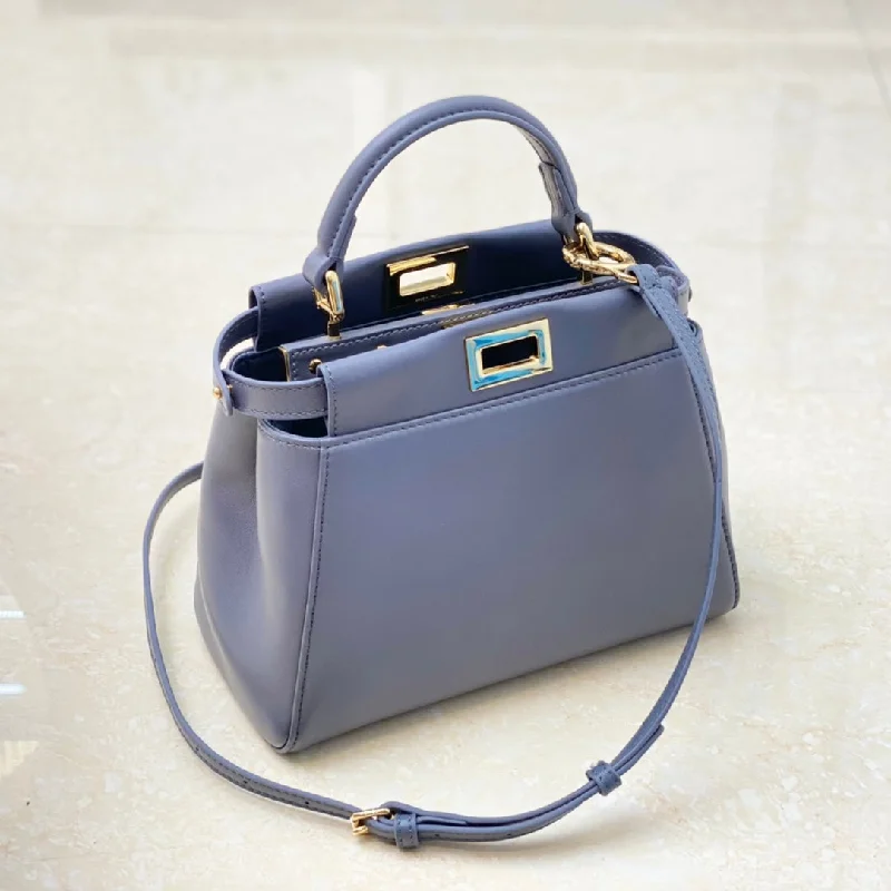 Fendi bags with a touch - screen - friendly pocket for using devices without taking them outFendi Luxury Bag - FED - 201