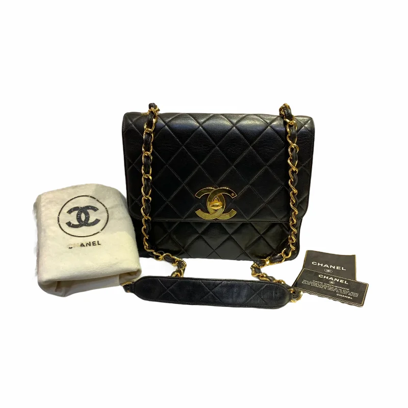 Chanel bags for women who appreciate fine craftsmanshipVintage Flap Crossbody Lambskin GHW Black